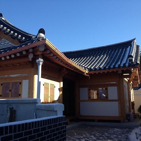 Hanok Guesthouse Jangsoo Чонджу Екстер'єр фото