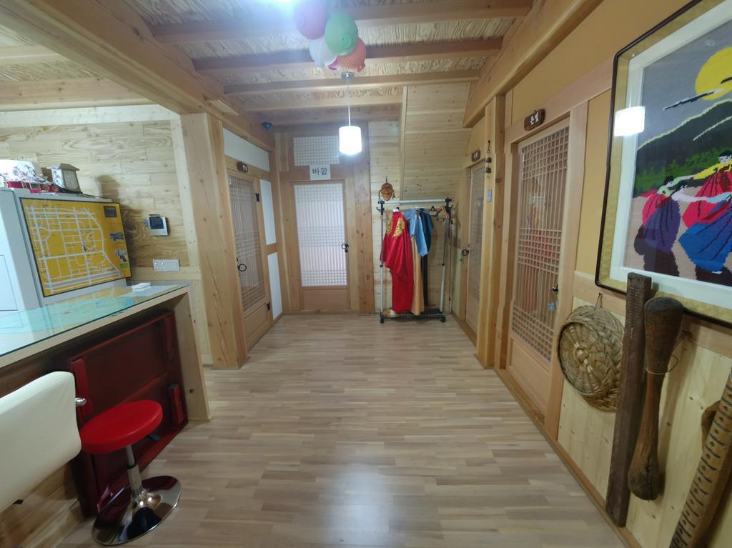 Hanok Guesthouse Jangsoo Чонджу Екстер'єр фото