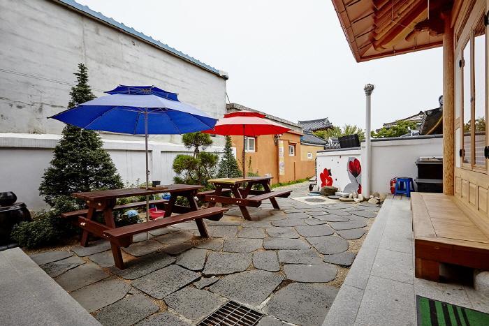 Hanok Guesthouse Jangsoo Чонджу Екстер'єр фото